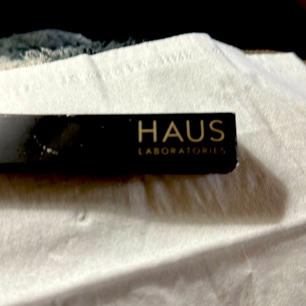 HAUS LABS LIP LINER